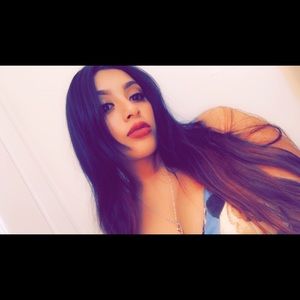 Meet your Posher, Beronica